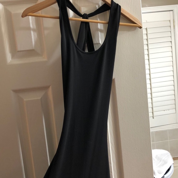 Ladies dress - Picture 4 of 5